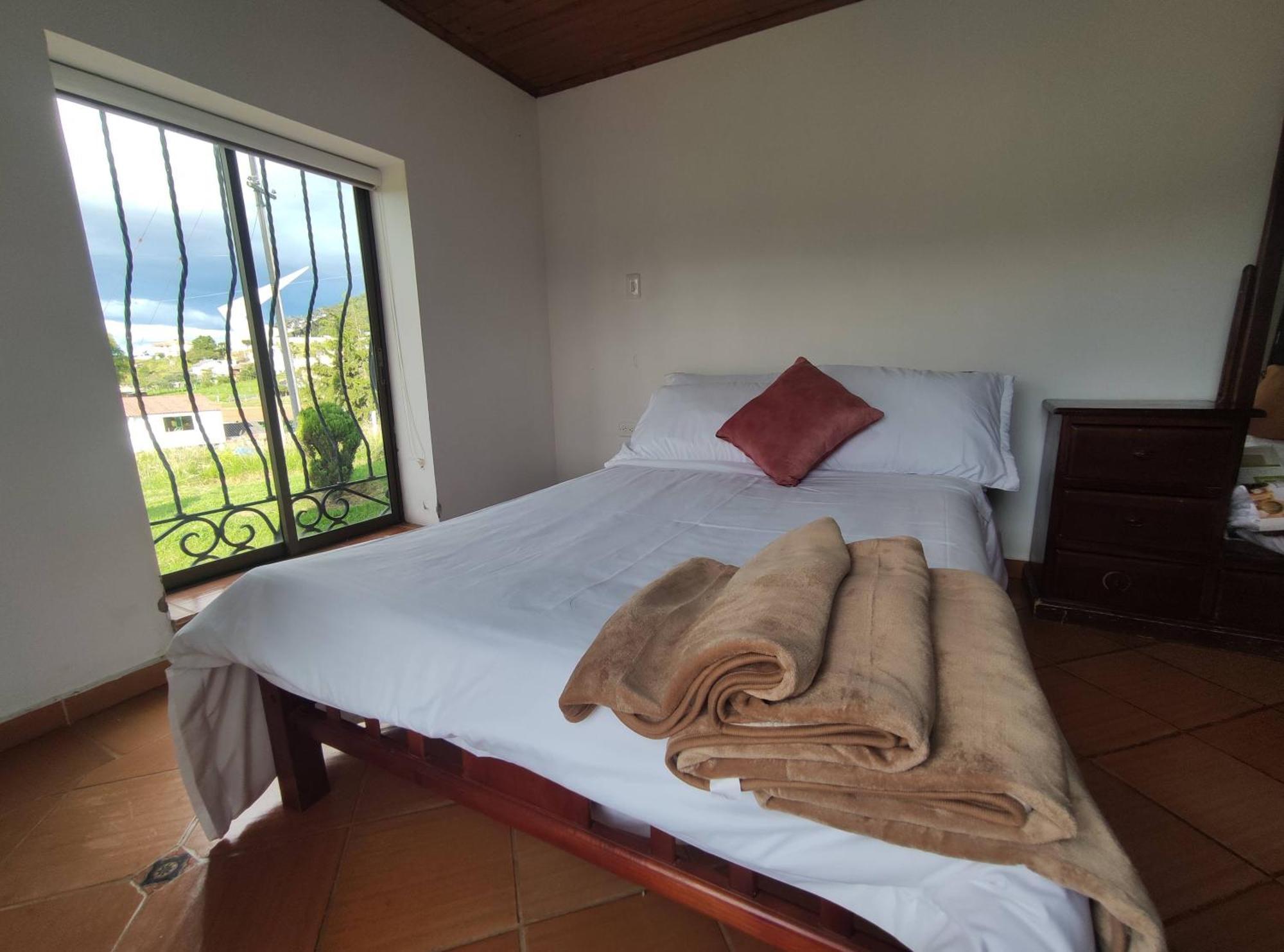 & Glamping De Ruana Por Boyaca Paipa