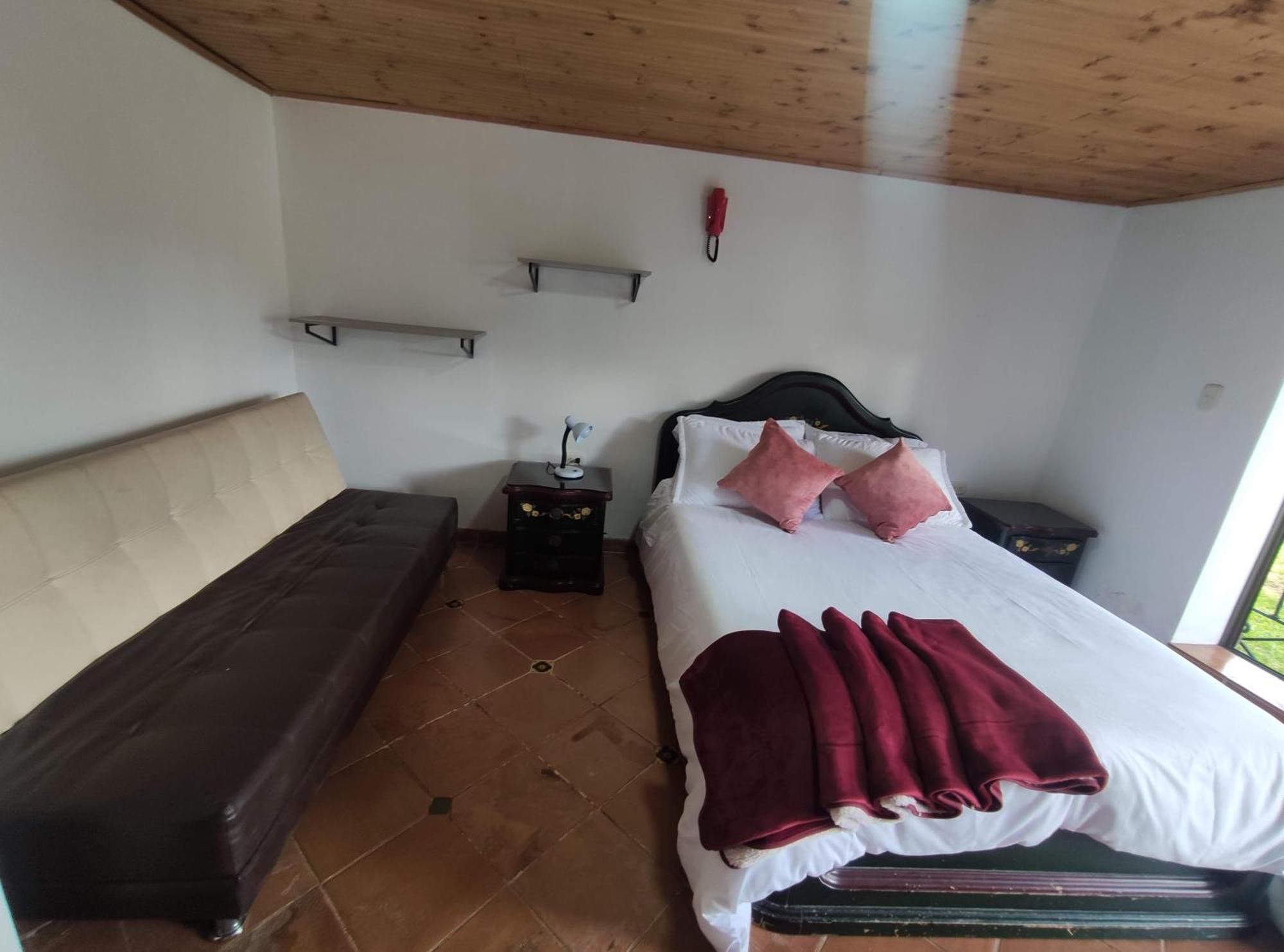 & Glamping De Ruana Por Boyaca Chalet *